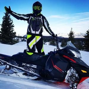 Meet your Posher, Devin